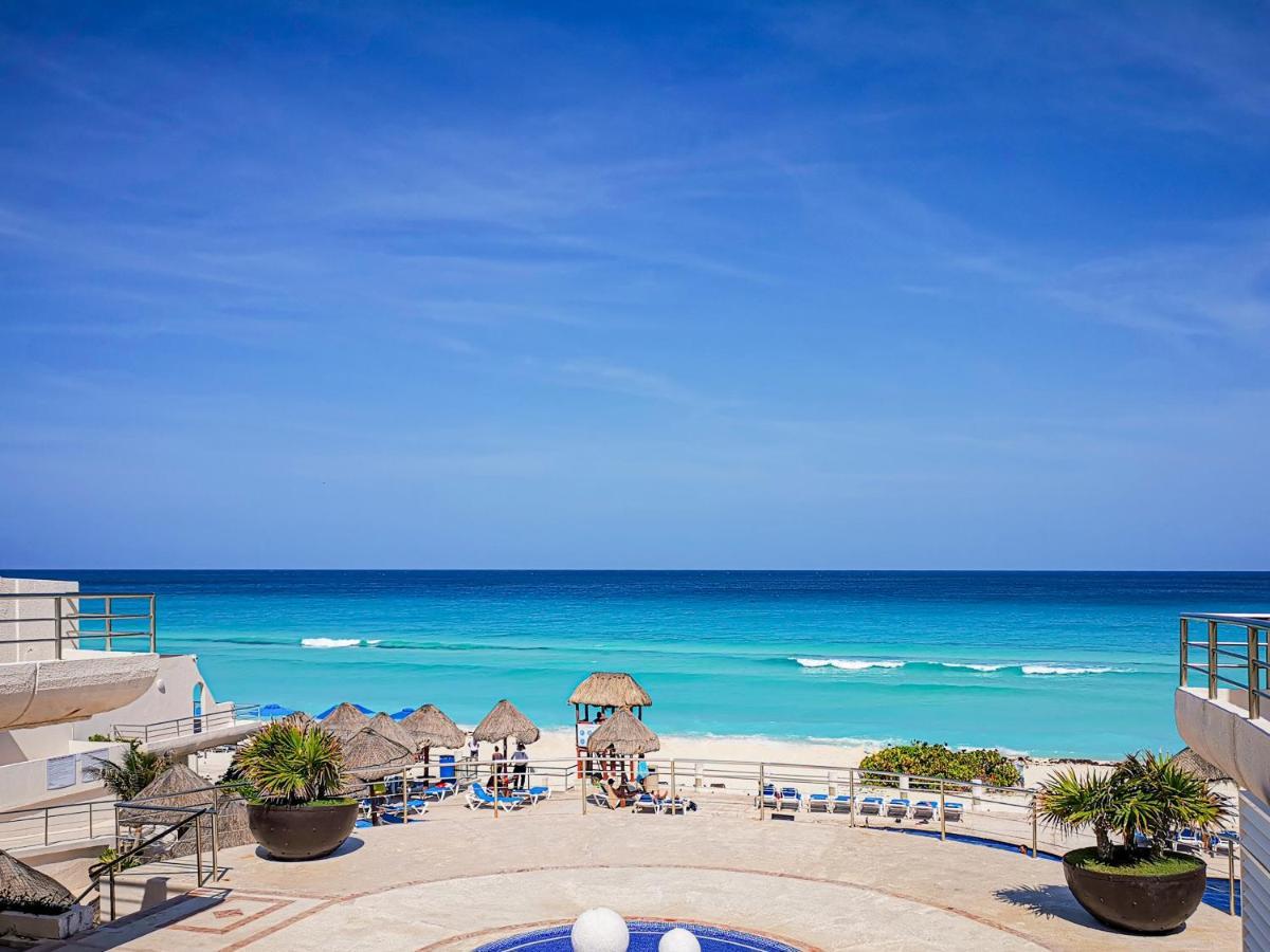 Villa Aurora Beautiful Beachfront Apartment Cancun Ngoại thất bức ảnh