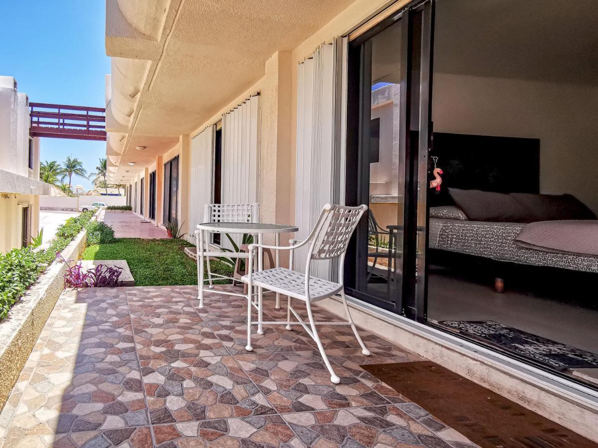 Villa Aurora Beautiful Beachfront Apartment Cancun Ngoại thất bức ảnh
